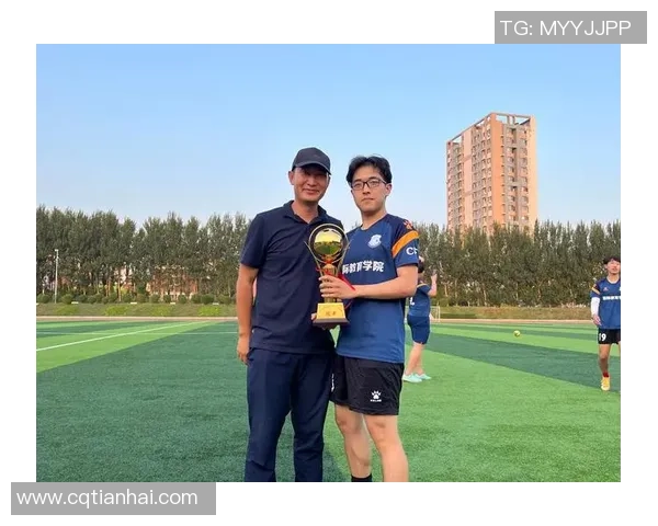 涵养与技艺并重的足球明星们展现出卓越风范与人文素养的完美结合